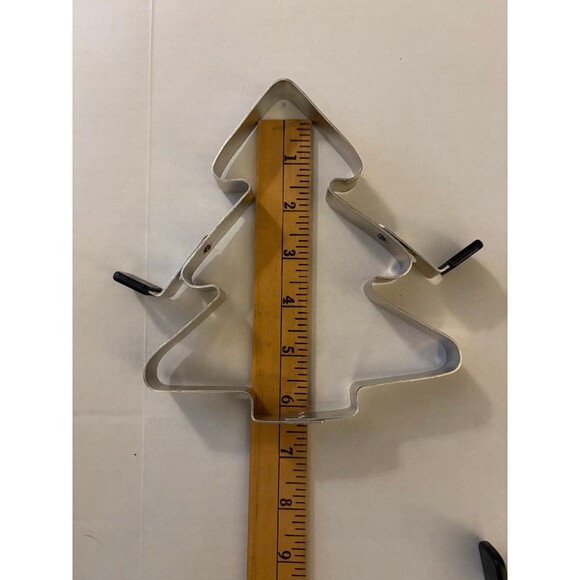 Christmas Holiday Large Metal Cookie Cutters Egg or Pancake Mold - - Picture 9 of 11